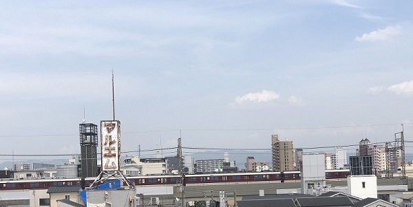 長崎甲状腺クリニック(大阪)の東側 長崎甲状腺クリニック(大阪)の東側